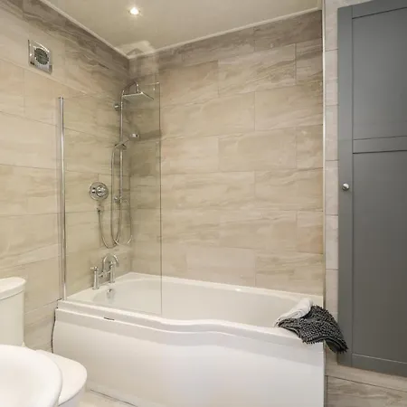 Holiday home Woodend